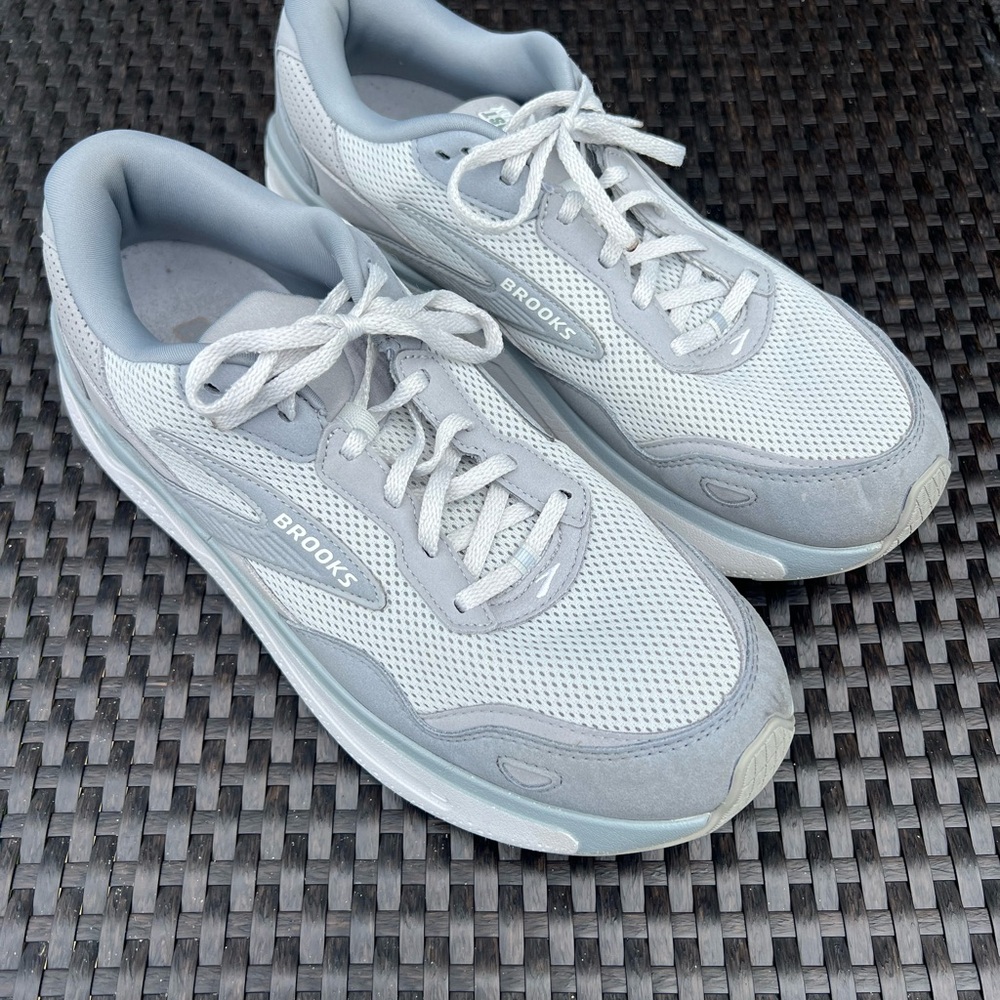Brooks Ghost Max SE